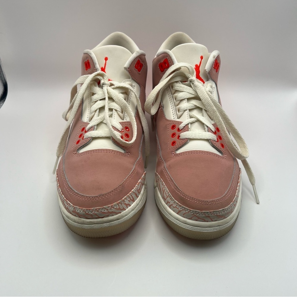 Air Jordan 6 Retro Sneaker - Picture 6 of 9